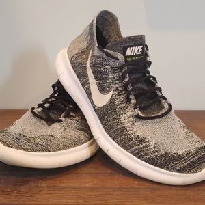 Nike RN Flyknit Men's Running Shoes